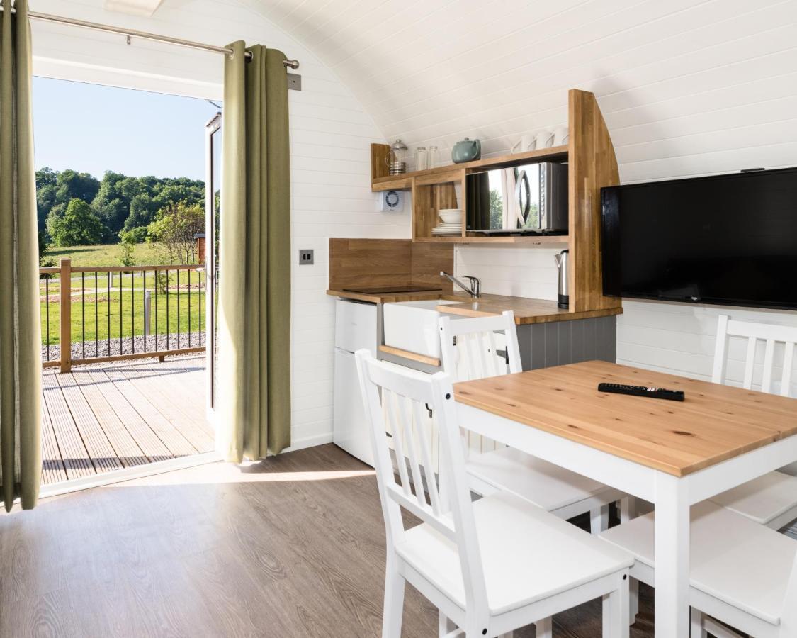 Weedingshall Lodges ฟัลเคิร์ก ภายนอก รูปภาพ
